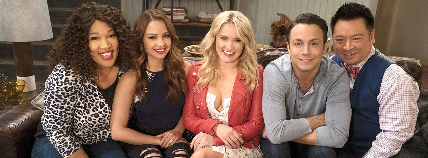 Young and Hungry Season 4 Cast Photo - hero